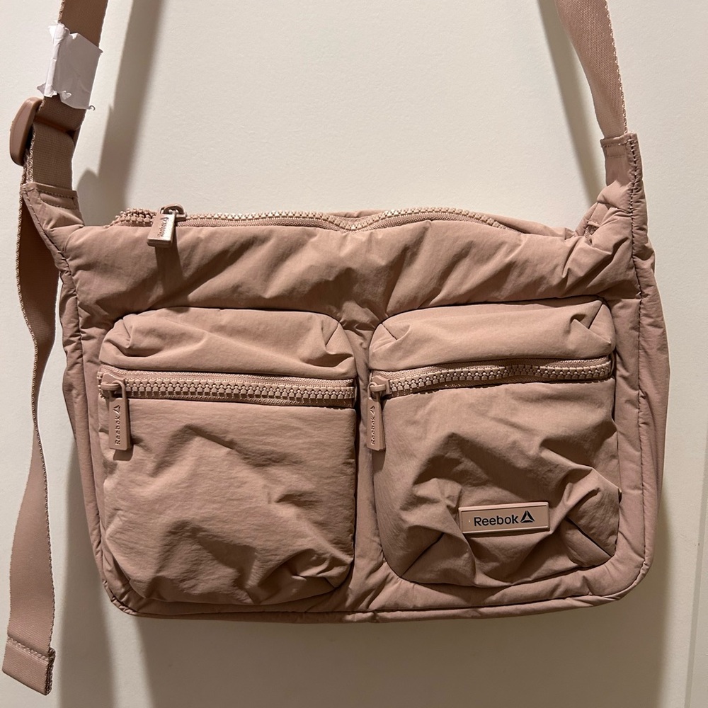 Reebok Puffer Blush Shoulder Bag